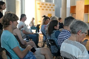 Mieszkańcy Gdyni zgromadzeni na spotkaniu w UrbanLabie, na którym ogłoszono wyniki 10. edycji gdyńskiego Budżetu Obywatelskiego