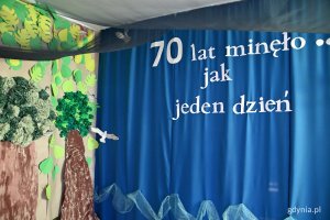 Scenografia nawiązywała do morskiej i zielonej tradycji przedszkola