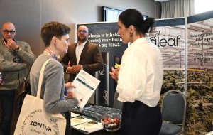 Stoisko firmy farmaceutycznej