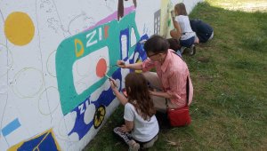 Mural na tyłach budynku Chwarznieńska 36 // fot. Karolina Misztal-Świderska