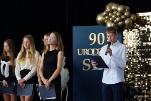 Jubileusz 90-lecia SP  w Gdyni, na zdjęciu zaproszeni goście