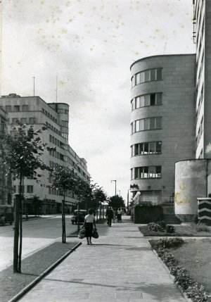 Ulica 3 Maja w czasie okupacji niemieckiej,  fot.nieznany, 1939-1945  (Zbiory Muzeum Miasta Gdyni)
