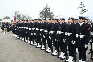 Kompania Reprezentacyjna Marynarki Wojennej RP podczas oficjalnych uroczystości z okazji 100. rocznicy nadania Gdyni praw miejskich 
