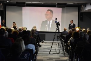 Uroczystość zakończenia misji konsularnej i przejęcia obowiązków odbyła się 9 maja w siedzibie norweskiej firmy DNV GL w Gdyni . Na zdjęciu: Olav Myklebust, ambasador Królestwa Norwegii // fot. Sławomir Okoń