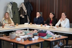 Uczestniczki 11. edycji projektu „Gdyński BiznesMam” słuchające wykładów