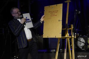 Licytację prowadził wiceprezydent Michał Guć // fot. Magdalena Czernek