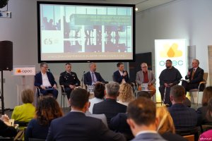 Panel &bdquo;Transformacja energetyczna w praktyce &ndash; co dalej z ciepłem dla klienta?&rdquo; z udziałem m.in. wiceprezydenta Gdyni Rafała Geremka