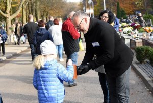 W Gdyni tradycyjnie odbywa się zbiórka pieniędzy na rzecz Hospicjum imienia św. Wawrzyńca, fot. M. Puszczewicz