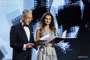 Marcin Wikło i Agnieszka Oszczyk - prowadzący galę 14. edycji festiwalu NNW // fot. Karol Stańczak