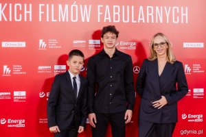 "Brat". Ceremonia czerwonego dywanu poprzedzająca sobotnią galę 50. Festiwalu Polskich Filmów Fabularnych w Gdyni (fot. Karol Stańczak)
