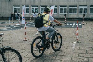 Uczniowie SP8 na rowerach
