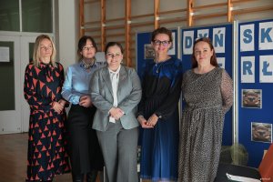 Aleksandra Kosiorek, prezydent Gdyni z wizytą u uczni&oacute;w SP 46