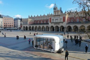 Gdyński pawilon na Rynku Głównym w Krakowie // fot. Jan Graczyński/ krakow.pl