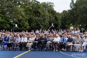75. jubileusz III LO w Gdyni, zdj. grupowe