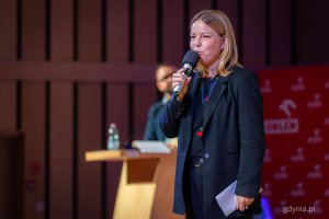 Wiceprezydentka Gdyni Oktawia Gorzeńska. Gala finałowa Konkursu Explory w centrum konferencyjnym PPNT Gdynia (fot. Kamil Złoch)
