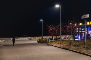 Energooszczędne latarnie na bulwarze Nadmorskim //fot. #dzielnicewGdyni