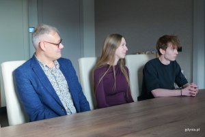 Na zdjęciu m.in.: laureaci konkursu Explory Laura Grafińska i Tomasz Gierka (fot. Magdalena Starnawska)