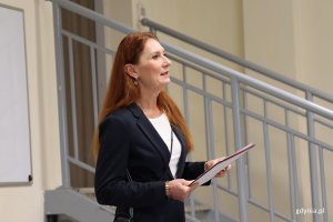 „Edukacja, Szkolnictwo Branżowe i Biznes” oraz GSDZ, na zdjęciu dyrektorka ZSChiE w Gdyni Dorota Kotwicka (fot. Katarzyna Balcerzak)