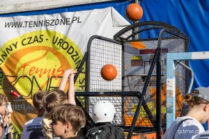 Piknik Rodzinny w Szkole Podstawowej nr 11 &bdquo;90 lat Szkoły &ndash; 100 lat Gdyni&rdquo; (fot. Natalia Kawalerowicz)