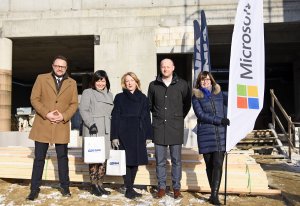 Pierwsza w centralnej Europie Microsoft Flagship School powstanie w XVII LO, w nowym kompleksie na Chwarznie-Wiczlinie, fot. Kamil Złoch
