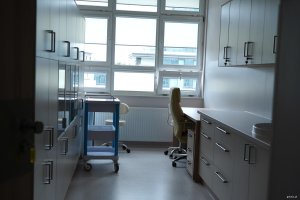 Nowoczesna sala chorych