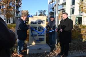 Oficjalne odsłonięcie pamiątkowej tablicy