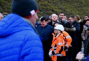 W uroczystości nadania imienia i otwarcia alei Pawła Adamowicza uczestniczył wiceprezydent Gdyni Bartosz Bartoszewicz // fot. Kamil Złoch