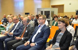 W debacie o cyberbezpieczeństwie wzięła udział wiceprezydent Gdyni Katarzyna Gruszecka-Spychała // fot. Magdalena Czernek