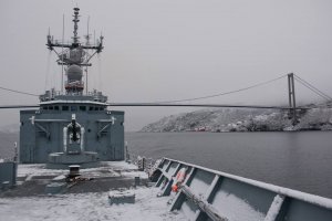 ORP Gen. K. Pułaski szkoli się w arktycznych warunkach  // st. chor. mar. Piotr Leoniak