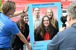 Piknik Europejski na Placu Wolnej Ukrainy w Gdyni (fot. Michał Puszczewicz)