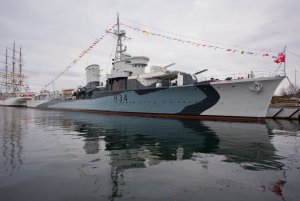 ORP „Błyskawica” w świątecznym wydaniu // fot. bsmt Michał Pietrzak