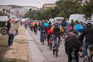 XI Gdyński Nocny Przejazd Rowerowy // fot. Karol Stańczak