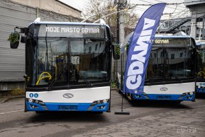 Sześć nowych trolejbus&oacute;w marki Solaris dla PKT w Gdyni (fot. Kamil Złoch)