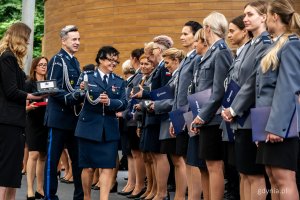 Obchody Święta Policji dla funkcjonariuszy Komendy Miejskiej Policji w Gdyni i Komendy Miejskiej Policji w Sopocie w Operze Leśnej (fot. Kamil Złoch)