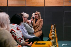 Na spotkaniu była obecna i zabrała głos radna Miasta Gdyni Agnieszka Tokarska (fot. Natalia Kawalerowicz)