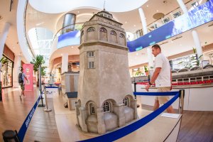 Wystawa &bdquo;Trefl Miniatury&rdquo; w Centrum Riviera