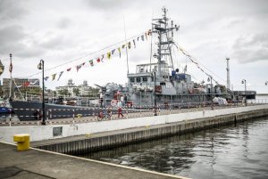 ORP Mewa udostępniona została zwiedzającym z okazji 30. rocznicy wizyty Jana Pawła II w Gdyni.//fot. Dawid Linkowski