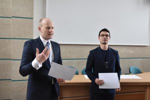 Nagrody dla gdyńskich szkół za zaoszczędzone WAT-y // fot. Lechosław Dzierżak