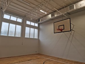 Na mieszkańców czekać będzie wyremontowana sala gimnastyczna // fot. Aleksandra Dylejko, Laboratorium Innowacji Społecznych