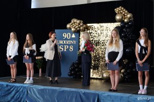 Jubileusz 90-lecia SP 8 w Gdyni, na zdjęciu zaproszeni goście
