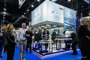 Strefa wystawców. Pierwszy dzień 23. Międzynarodowych Targów Morskich i Militarnych BaltExpo w AmberExpo (fot. Kamil Złoch)