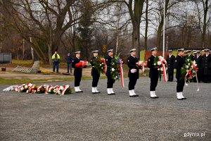 Uroczystości na cmentarzu Marynarki Wojennej na Oksywiu // fot. Paweł Kukla