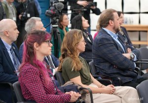na zdjęciu goście uroczystości podpisania umowy