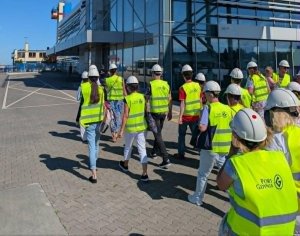Mieszkańcy zwiedzają Port Gdynia