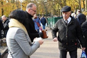 W Gdyni tradycyjnie odbywa się zbiórka pieniędzy na rzecz Hospicjum imienia św. Wawrzyńca, fot. M. Puszczewicz