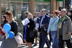 "Niebieski Marsz dla Autyzmu" przeszedł przez Gdynię // fot. Magdalena Czernek