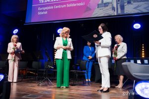 Uczestnicy jubileuszu 35-lecia działalności Okręgowej Izby Pielęgniarek i Położnych 