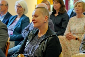 Maja Wagner, naczelnik Wydziału Kultury Urzędu Miasta Gdyni podczas uroczystości z okazji 91. urodzin Przemysława Dyakowskiego