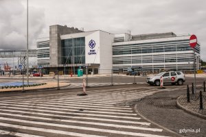 Wycieczka - nagroda w konkursie wiedzy "Śladami Tadeusza Wendy po Porcie Gdynia". Fot. Karol Stańczak