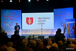 Uroczystości z okazji 42. rocznicy strajków sierpniowych i podpisania porozumień sierpniowych odbyły się też w sali koncertowej Zarządu Morskiego Portu Gdynia // fot. Magdalena Czernek